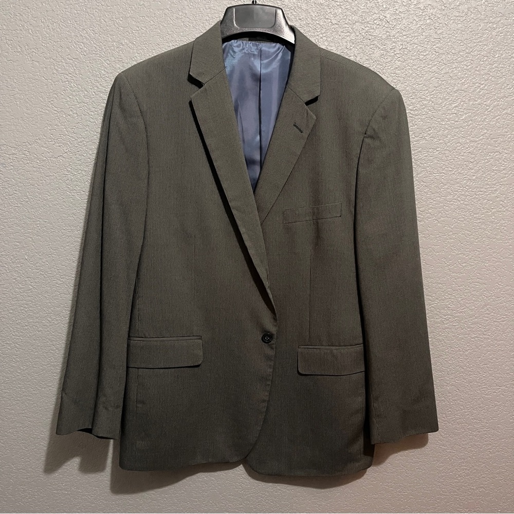 Classic Men's Blazer - Gray Pinstripe